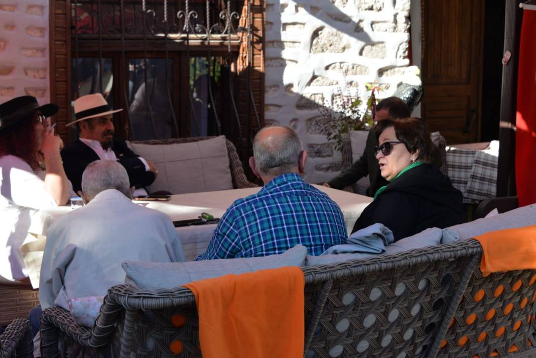 Konya’daki tarihi konak kapılarını bir kez daha gazetecilere açtı 5